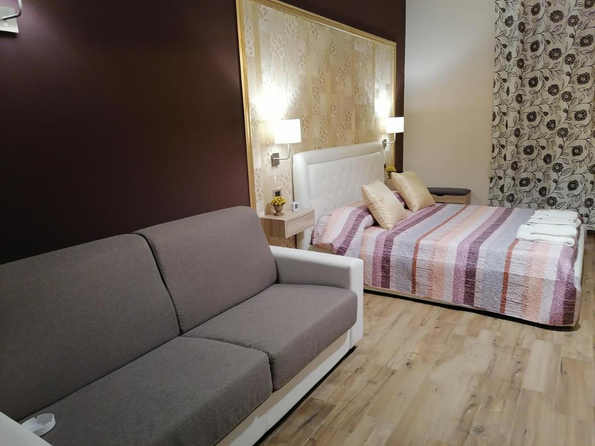 Home Syrakos B&B Siraküza Dış mekan fotoğraf