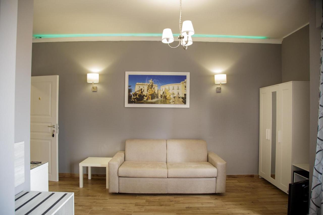Home Syrakos B&B Siraküza Dış mekan fotoğraf
