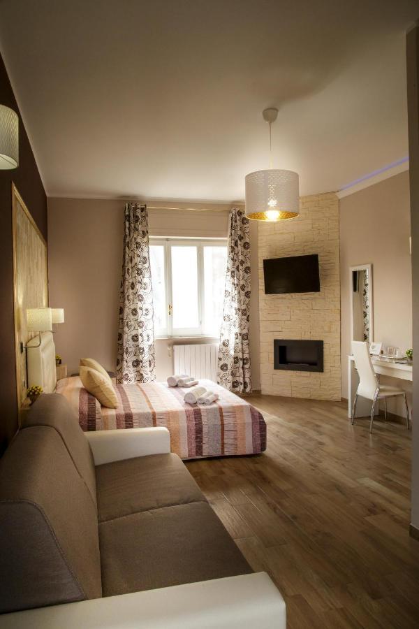 Home Syrakos B&B Siraküza Dış mekan fotoğraf